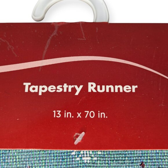 NWT Holiday Style Blue & White Snowman Tapestry Rectangle Table Runner 13" x 70" - Picture 3 of 10